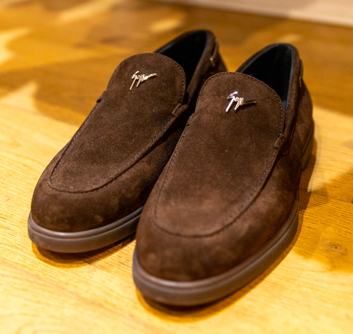 mocassins